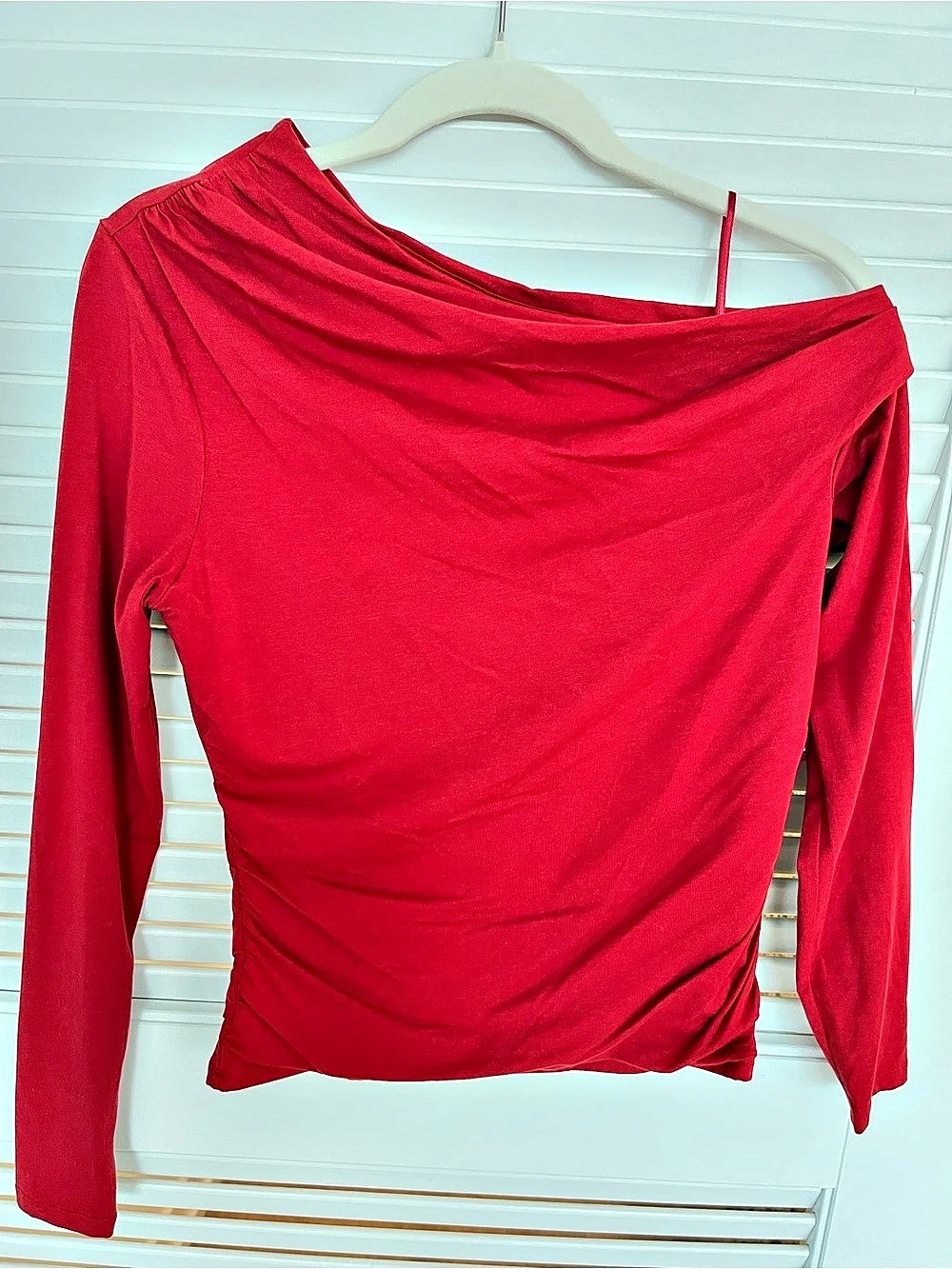 Abercrombie & Fitch A&F Kassey Blended Collection Off-Shoulder Long Sleeve Top